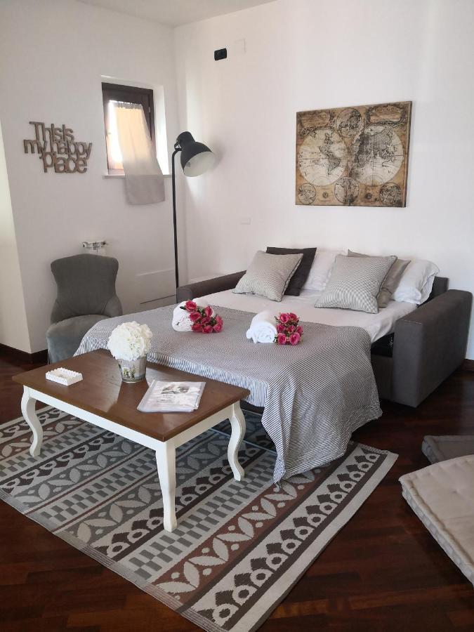 Perugino Apartments Fiumicino Bagian luar foto