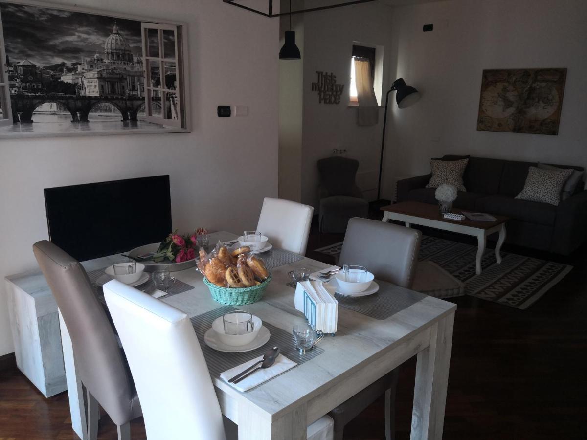 Perugino Apartments Fiumicino Bagian luar foto